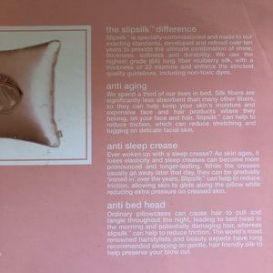BNIB Slip beauty sleep to go! travel pillow with slipsilk pillowcase, sleep mask